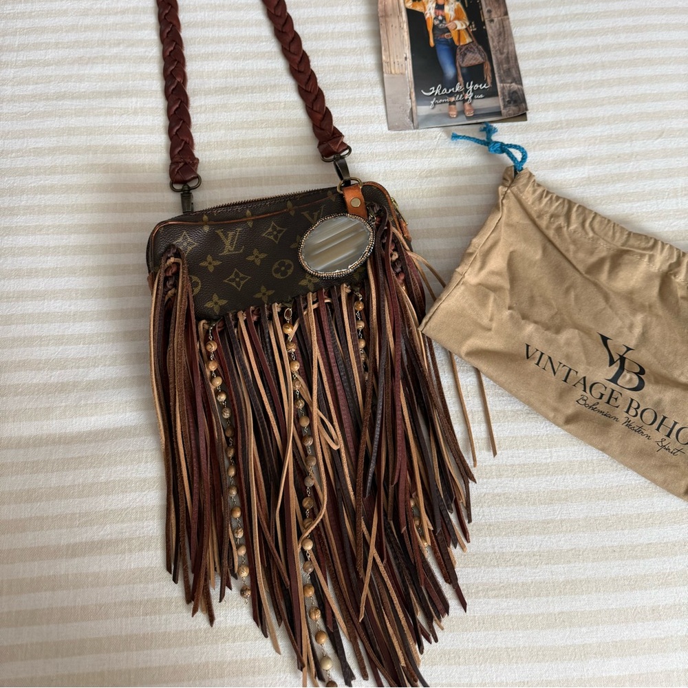 Small cross body LV bag. Bought from